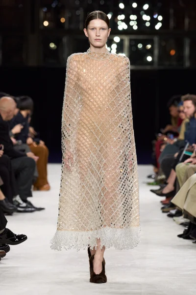 Look 52